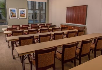 Photo of Room 123 in S. Mark Taper Foundation Conference Center