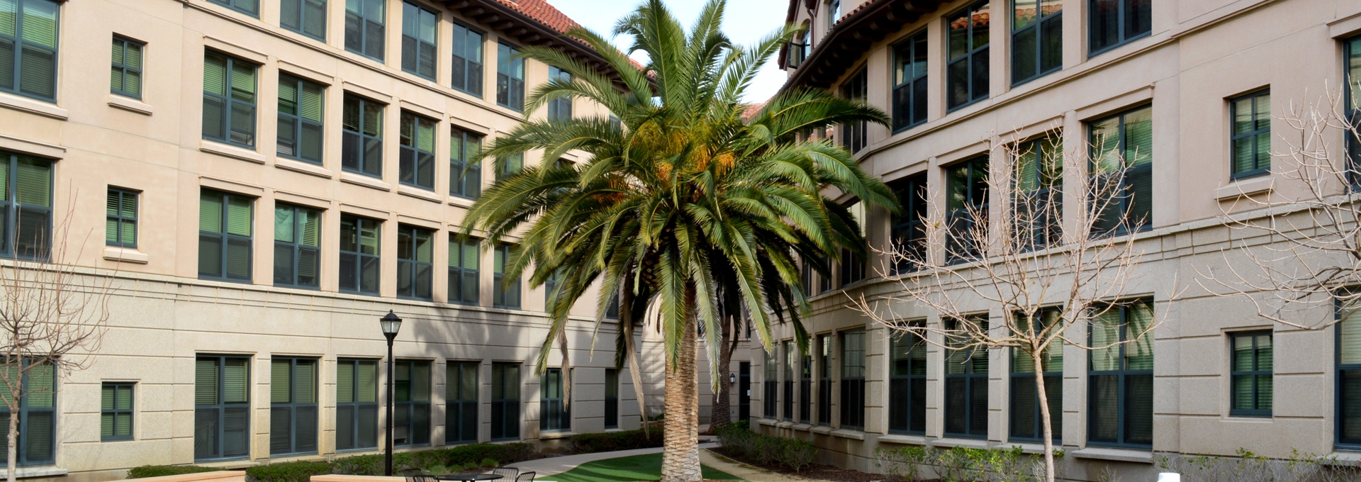 Munger Graduate Residence | Stanford R&DE