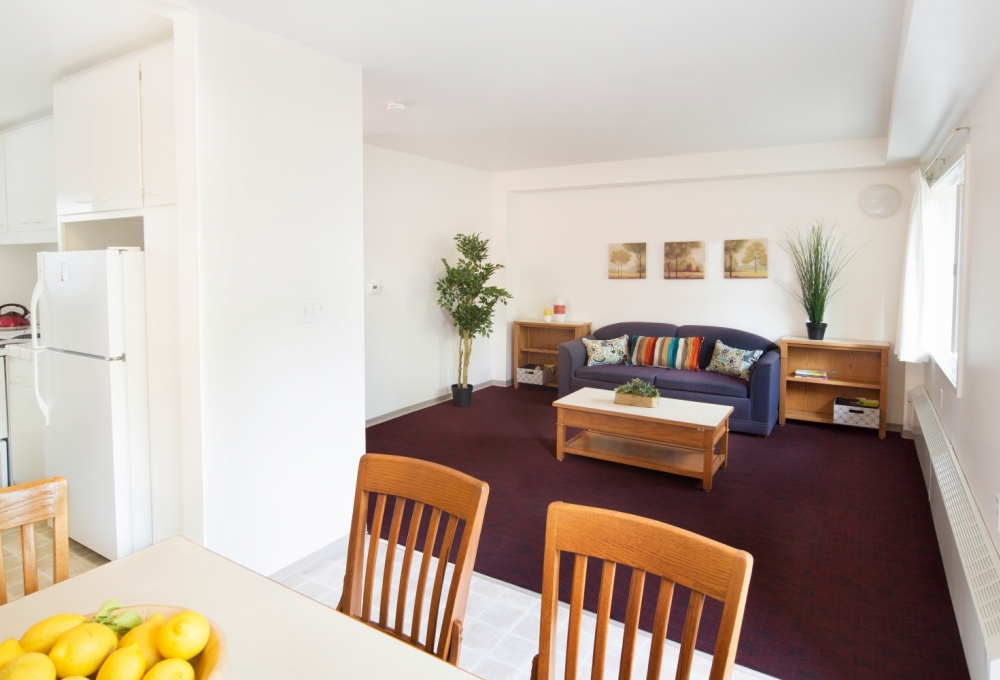 Escondido Low-Rises, 2-Bedroom, Dining and Living Room Escondido Low-Rises, 2-Bedroom, Dining and Living Room