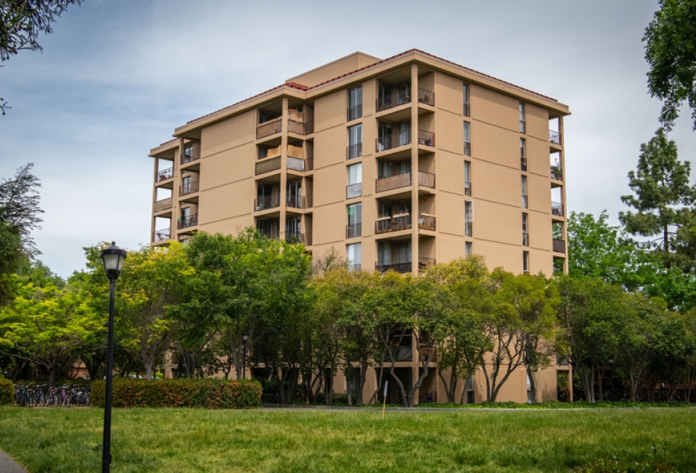 Escondido Village Graduate Residences - Midrises Escondido Village Graduate Residences - Midrises