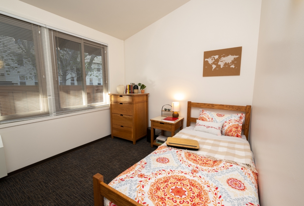 Escondido Low-Rises, 3-Bedroom, Bedroom Escondido Low-Rises, 3-Bedroom, Bedroom