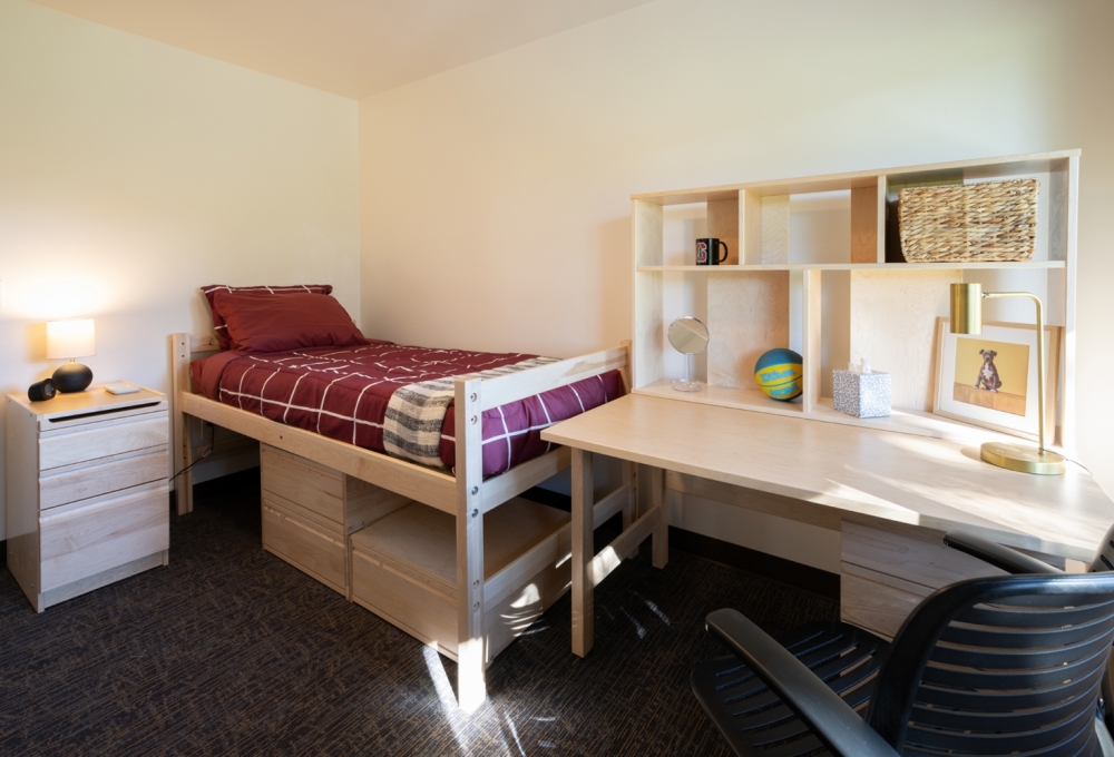 Escondido Low-Rises, 2-Bedroom, Bedroom Study Area Escondido Low-Rises, 2-Bedroom, Bedroom Study Area