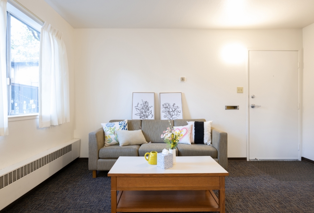 Escondido South, 2-Bedroom, Living Room Escondido South, 2-Bedroom, Living Room