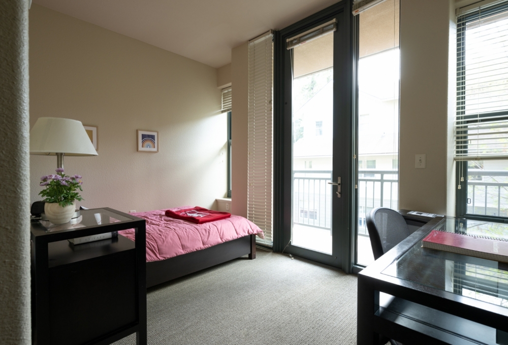 Premium 4-Bedroom, Bedroom and Study Area Premium 4-Bedroom, Bedroom and Study Area