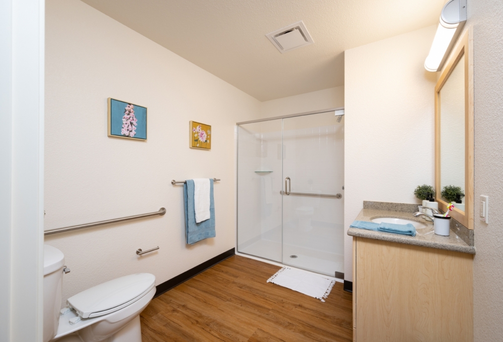 EVGR, Junior Premium, 2-Bedroom, Bathroom EVGR, Junior Premium, 2-Bedroom, Bathroom