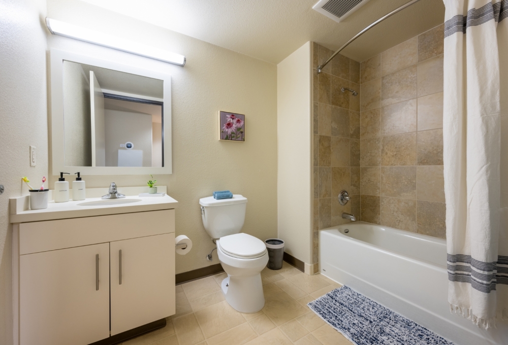 Standard Studio, Bathroom Standard Studio, Bathroom