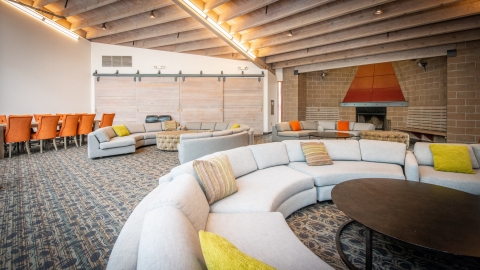 Lyman Lounge Lyman Lounge